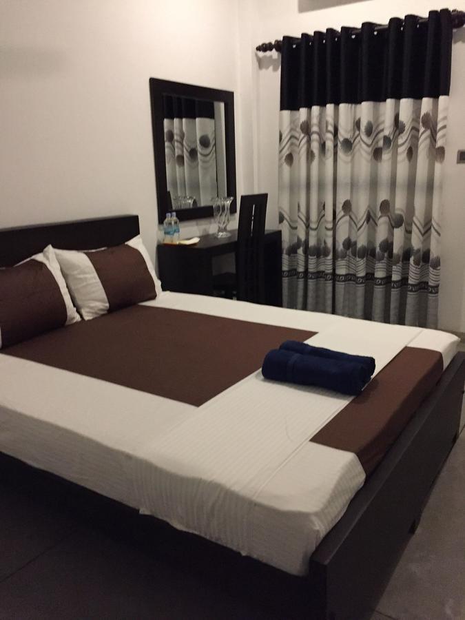 Us Motel Colombo Homagama Luaran gambar